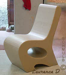 Chaise en carton