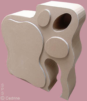 Elephant meuble a chaussures, fait entierement en carrton.