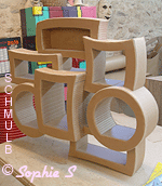 Etagere murale en carton