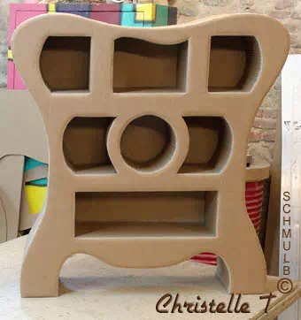 Une etagere carton pour les loisirs creatifd de Christelle 