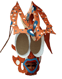 Morceau de dragon qui ressemble � une tete d'insecte. Interventions arts plastiques