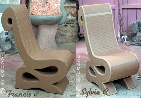 Deux chaises ruban en carton légérement differentes