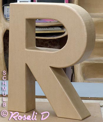 Lettre R majuscule