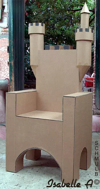 fauteuil en forme de chateau