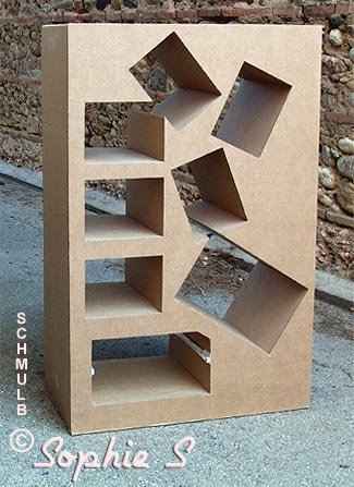 Présentoir design en carton