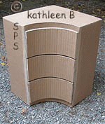 Meuble angle en carton avec trois tiroir
