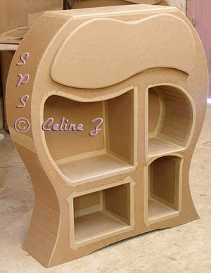 Meuble étagere carton. Un large tiroir