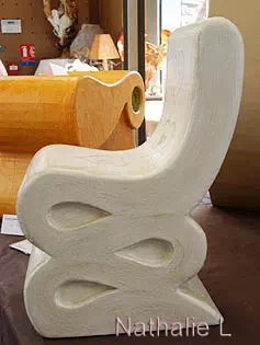 Chaise style ruban en carton